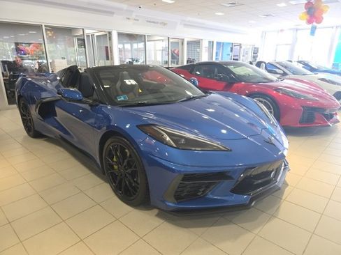 Used 2023 Chevrolet Corvette Stingray w/ Z51 Performance Package image 1