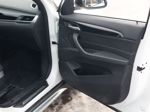 Used 2018 BMW X1 xDrive28i image 31