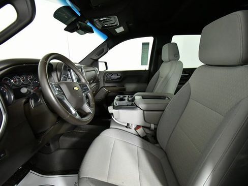 Certified 2022 Chevrolet Silverado 1500 LT image 5