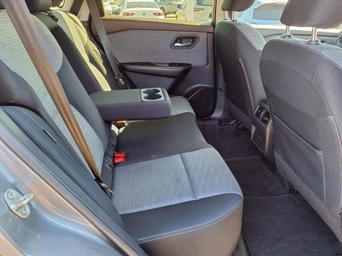 Used 2023 Nissan Rogue SV image 20