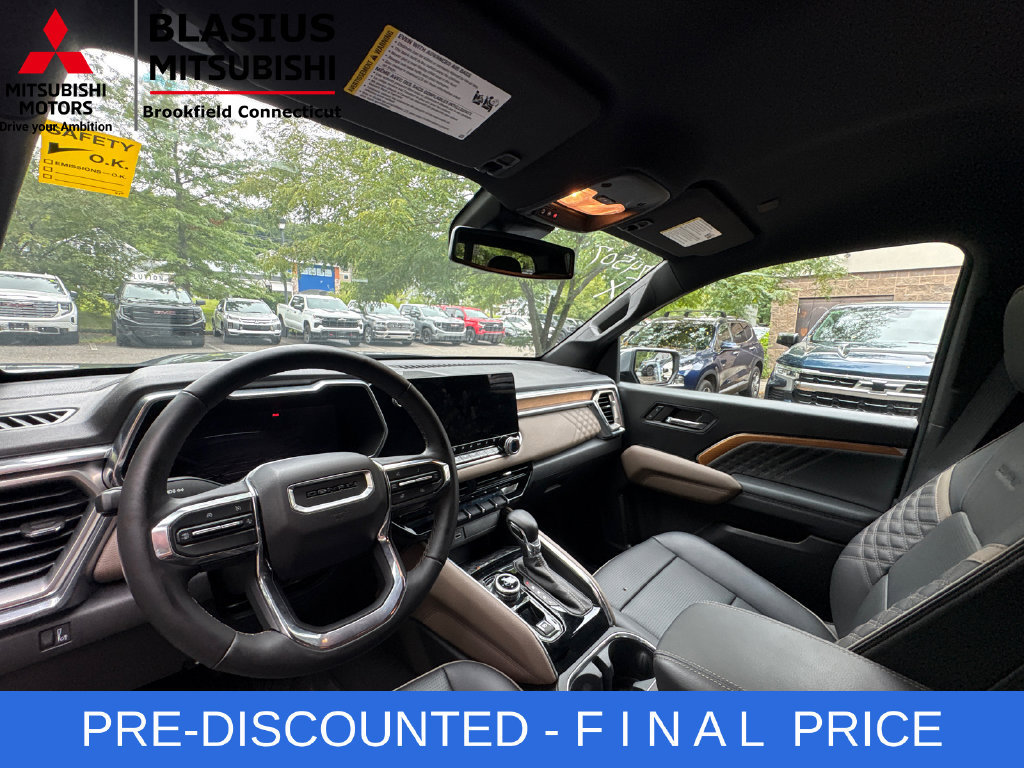 Used 2024 GMC Canyon Denali w/ LPO, Denali Black Edition AWD/4WD image 18