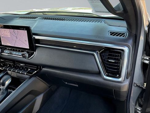 Used 2025 GMC Canyon Elevation w/ Convenience Package image 28