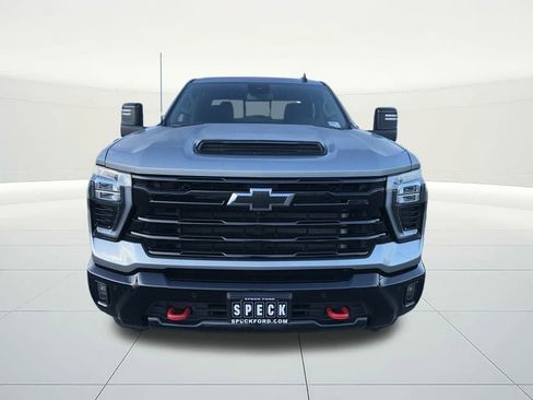 Used 2025 Chevrolet Silverado 2500 LT w/ Trail Boss Package image 8