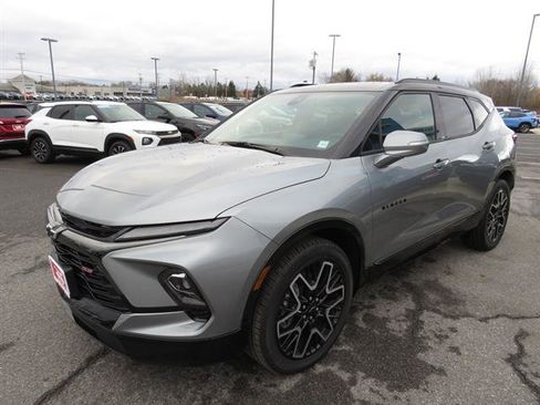 New 2025 Chevrolet Blazer RS w/ Enhanced Convenience Package image 8