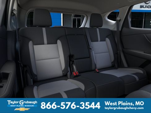 New 2026 Chevrolet Blazer LT w/ Convenience Package FWD image 17