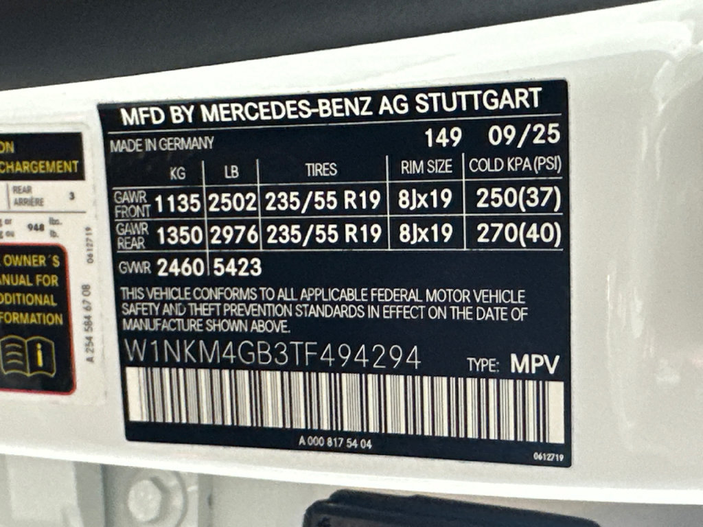Certified 2026 Mercedes-Benz GLC 300 image 34