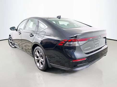 Used 2023 Honda Accord EX image 5