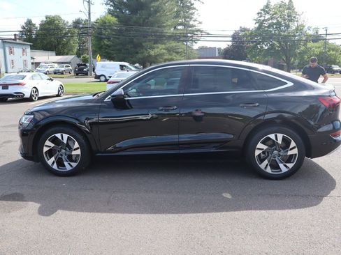 Used 2020 Audi e-tron Premium Plus AWD/4WD image 8