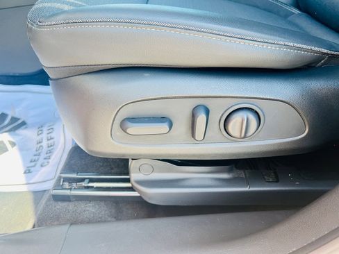 Used 2023 Buick Encore GX Select w/ Sport Touring Package image 17