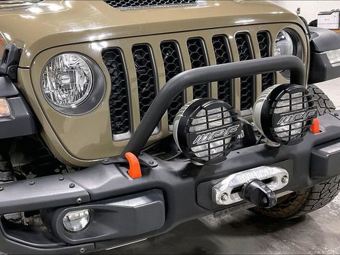 Used 2020 Jeep Gladiator Mojave w/ Trailer Tow Package image 34