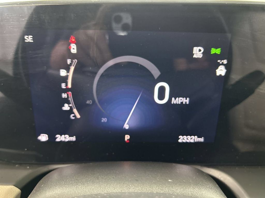 Certified 2024 Buick Encore GX Sport Touring AWD/4WD image 13