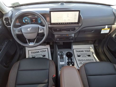 New 2026 Ford Bronco Sport Outer Banks w/ Sasquatch Outer Banks Package AWD/4WD image 15