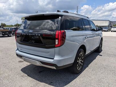 Used 2025 Ford Expedition Platinum