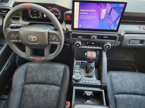 Used 2025 Toyota 4Runner TRD Pro AWD/4WD image 27