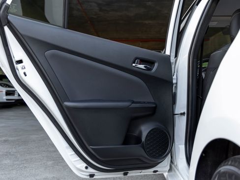 Used 2021 Toyota Prius Prime LE FWD image 41