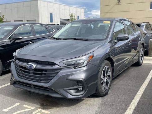 Used 2024 Subaru Legacy Premium AWD/4WD image 2