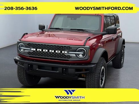New 2025 Ford Bronco Badlands w/ Sasquatch Package AWD/4WD image 1
