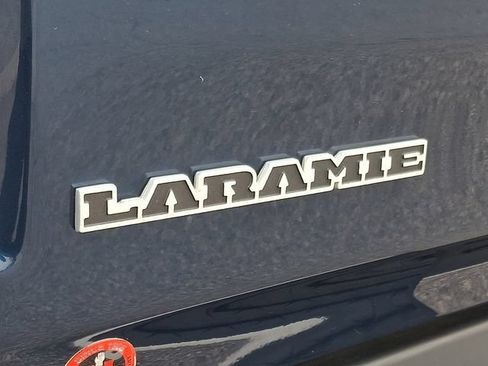 Used 2020 RAM 1500 Laramie AWD/4WD image 30