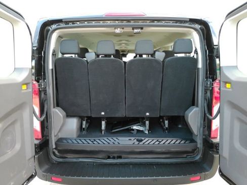 Used 2025 Ford Transit 350 XLT image 8