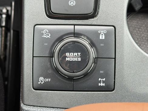 Certified 2024 Ford Bronco Sport Badlands w/ Premium Package AWD/4WD image 8