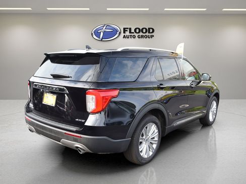 Certified 2023 Ford Explorer Limited w/ Equipment Group 301A AWD/4WD image 4