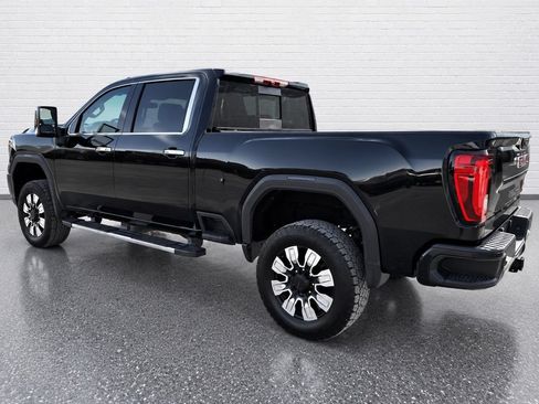 Used 2021 GMC Sierra 2500 Denali AWD/4WD image 2