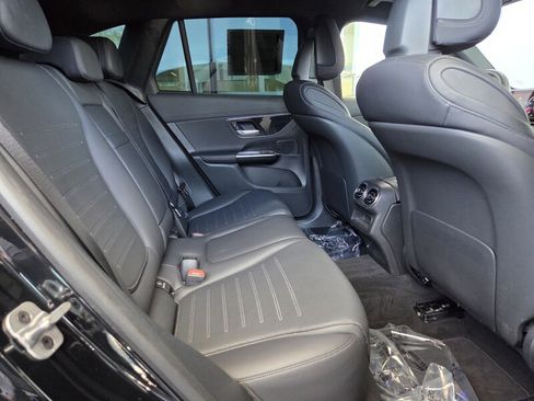 Certified 2024 Mercedes-Benz GLC 300 image 18