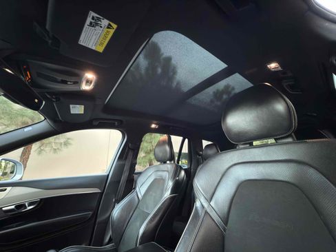 Used 2016 Volvo XC90 T6 R-Design w/ Vision Package image 57