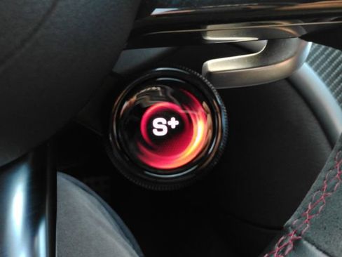 Used 2023 Mercedes-Benz C 43 AMG 4MATIC Sedan image 40