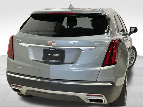 Used 2024 Cadillac XT5 Premium Luxury w/ Technology Package AWD/4WD image 6