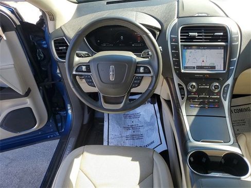 Certified 2020 Lincoln Nautilus Reserve image 13