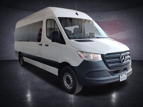 Used 2026 Mercedes-Benz Sprinter 2500 image 5