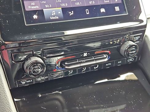 New 2026 Jeep Grand Cherokee Laredo image 24