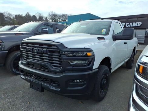 New 2026 RAM 2500 Tradesman image 2