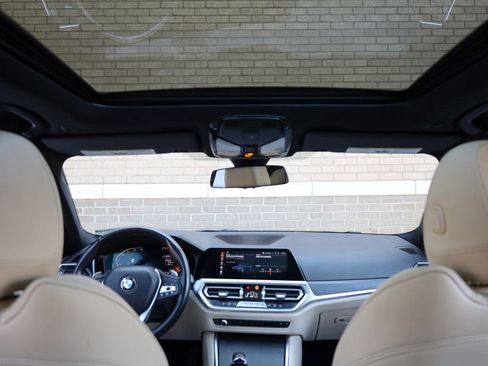 Used 2022 BMW 330i xDrive Sedan w/ Convenience Package image 33