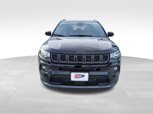 New 2026 Jeep Compass Latitude image 8