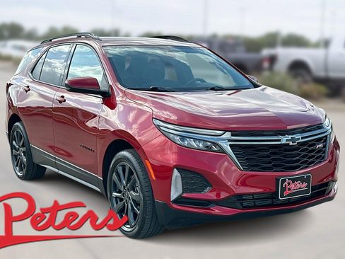 Used 2023 Chevrolet Equinox RS FWD image 1