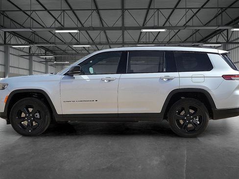 New 2025 Jeep Grand Cherokee L Limited w/ Black Appearance Package image 2