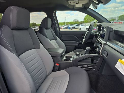 New 2026 Toyota Tacoma TRD Off-Road AWD/4WD image 30