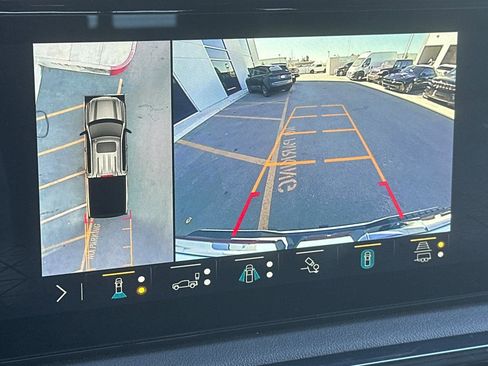 Used 2023 GMC Sierra 1500 AT4 w/ AT4 Premium Package image 24