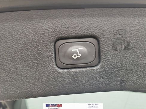 Used 2022 Ford Edge SEL w/ Convenience Package image 10