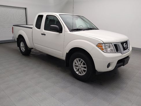 Used 2020 Nissan Frontier SV AWD/4WD image 11