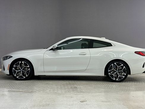 Used 2025 BMW 430i Coupe w/ Convenience Package image 2