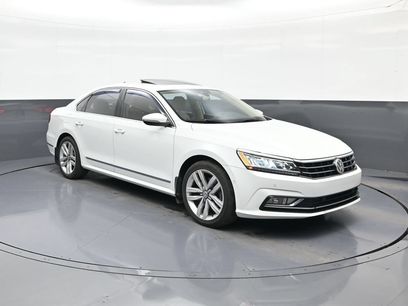 Used 2017 Volkswagen Passat 1.8T SEL Premium