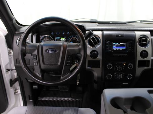 Used 2013 Ford F150 XLT w/ XLT Convenience Pkg image 2