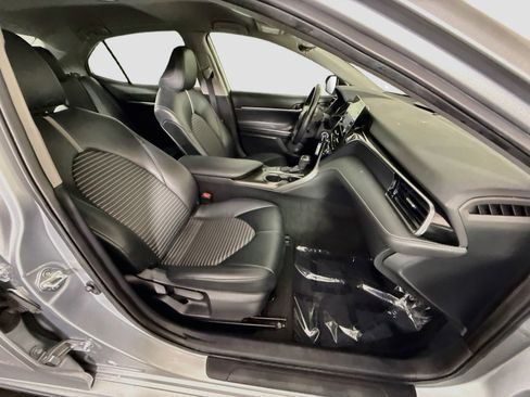 Used 2023 Toyota Camry SE FWD image 28