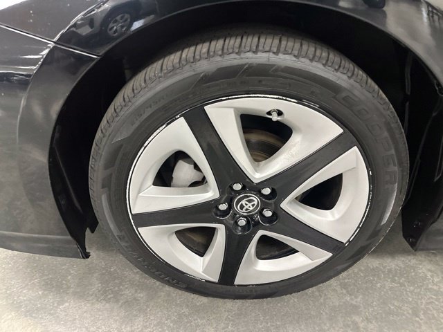 Used 2016 Toyota Prius Four Touring FWD image 20