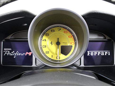 Certified 2022 Ferrari Portofino M RWD image 53