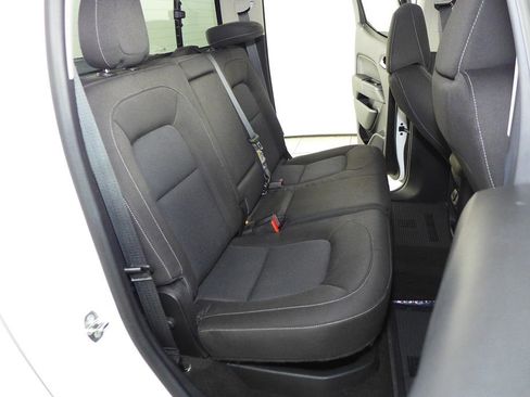 Used 2016 Chevrolet Colorado LT w/ LT Convenience Package AWD/4WD image 18