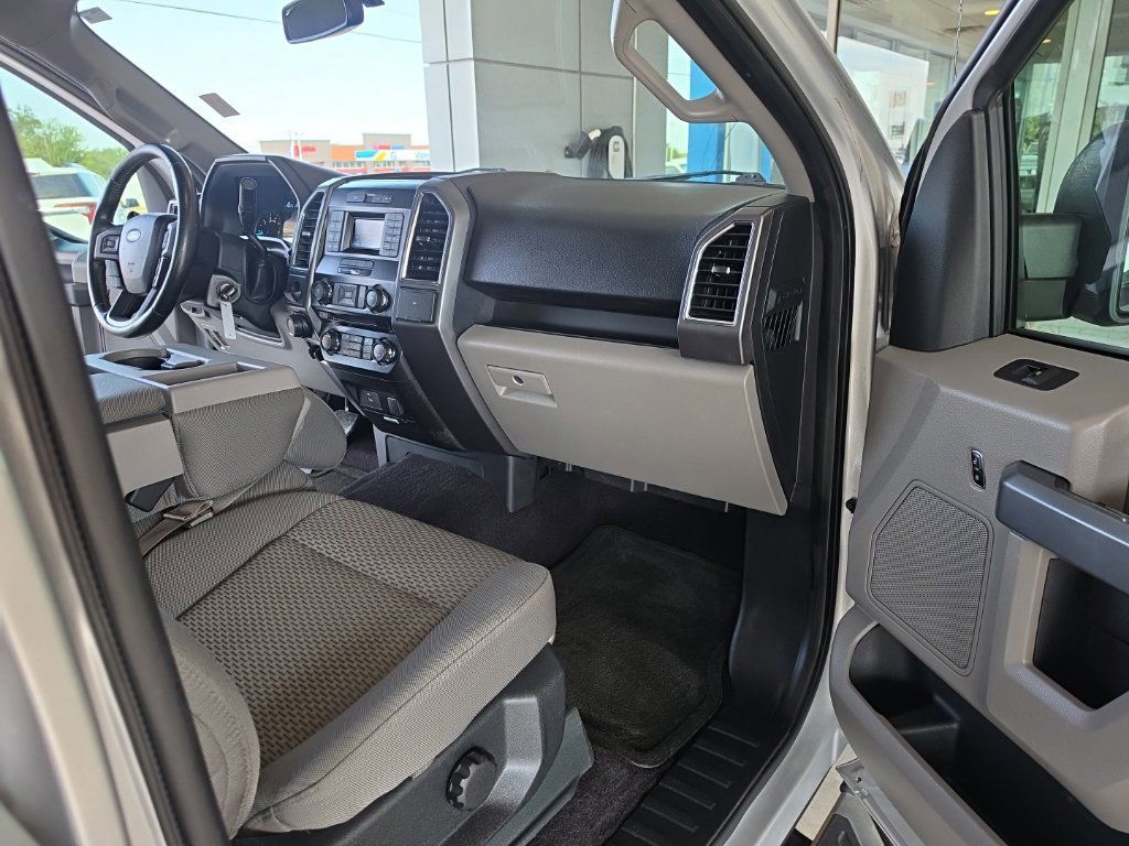 Used 2016 Ford F150 XLT w/ Equipment Group 301A Mid RWD image 12